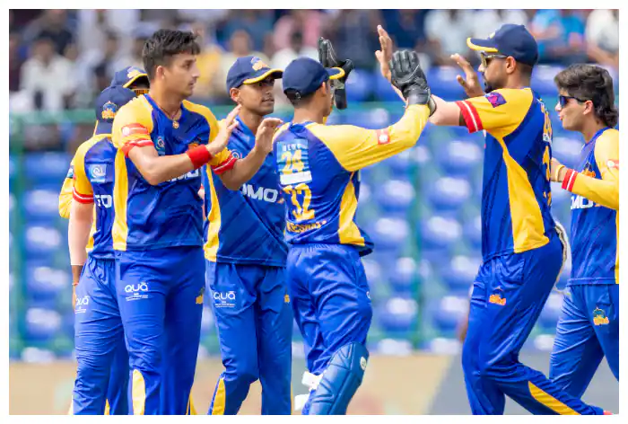 DPL T20: Purani Dilli 6 Secures Victory over North Delhi Strikers with Team Effort