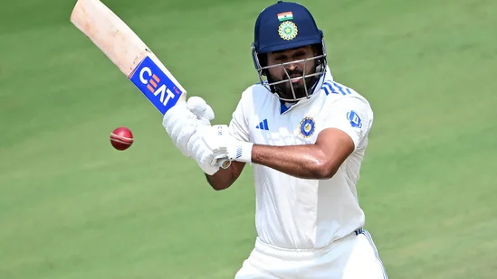 Shreyas Iyer's struggles with short balls continue as familiar opponent resurfaces to trouble India batter ahead of Bangladesh Tests