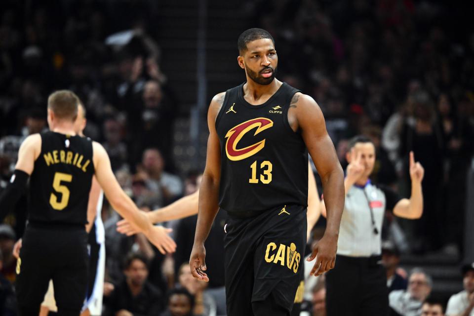 Tristan Thompson extends stay with Cleveland Cavaliers with one-year deal