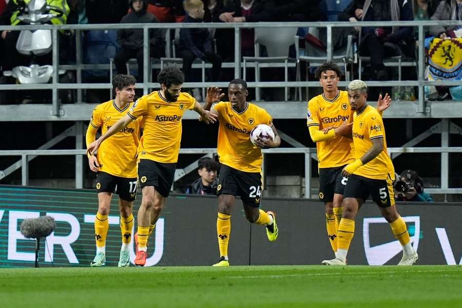 Wolves eager for redemption against Brighton after disappointing loss to Newcastle, says Forbs