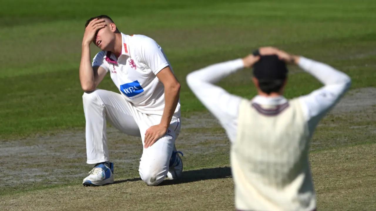 Lancashire's battle for survival puts a dent in title-chasing Somerset's hopes