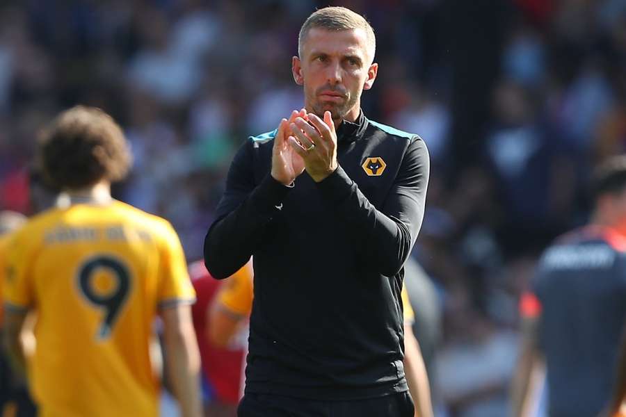 Oâ€™Neil Urges Wolves to Secure a Victory Against Villa