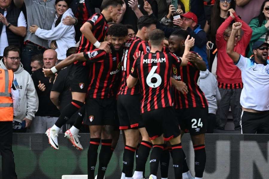 Iraola emphasizes the need for Bournemouth to convert chances into goals