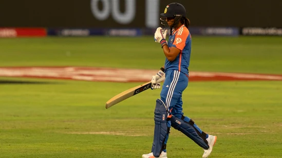 Harmanpreet Kaur declines No. 3 position in Pakistan T20 World Cup match following NZ defeat, sparking fury from Anjum Chopra live on air