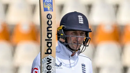 Joe Root Surpasses Alastair Cook's Record to Make English Run-Scoring History, Secures Top-5 Spot; Nears Rahul Dravid's Milestone