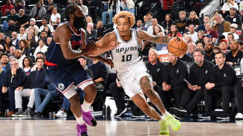 Spurs forward Jeremy Sochan undergoes surgery for fractured left thumb